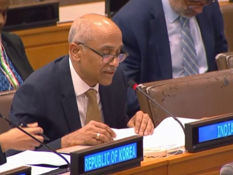 Shipping 'must not become targets of geopolitical tensions': India