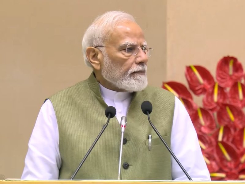 कार्बन उत्सर्जन का ठीकरा विकासशील देशों पर फोड़ना गलत, भारत का प्रति व्यक्ति उत्सर्जन ग्लोबल एवरेज से आधा : पीएम मोदी
