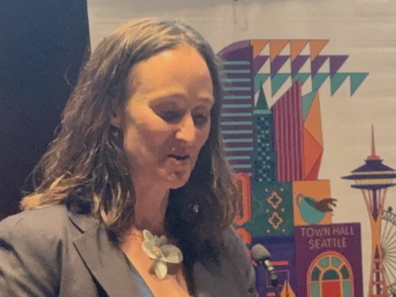 Jaipur Literature Festival opens Seattle edition with defence of reading, human imagination