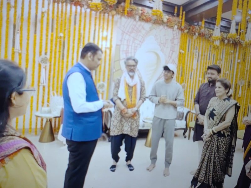 Maharashtra CM Devendra Fadnavis meets 'Hanuman Ansh' team, congratulates on 'great work' 