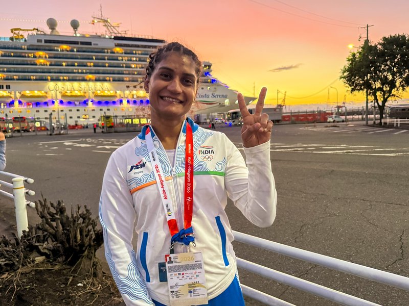 ‘Sometimes decisions aren’t in your favour’: Varun backs Suchika after semifinal loss