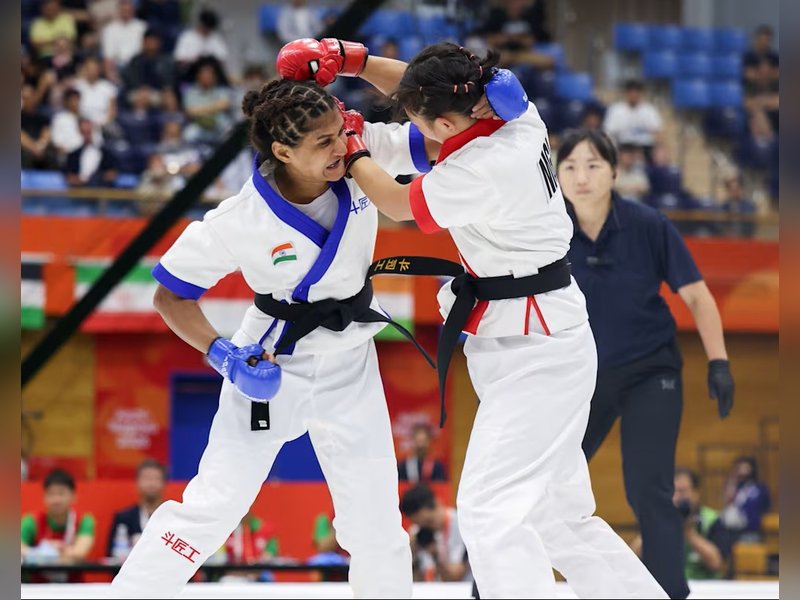 'She was 700 grams heavier than her opponent’: Coach Nikhil explains Suchika’s controversial loss in MMA final 
