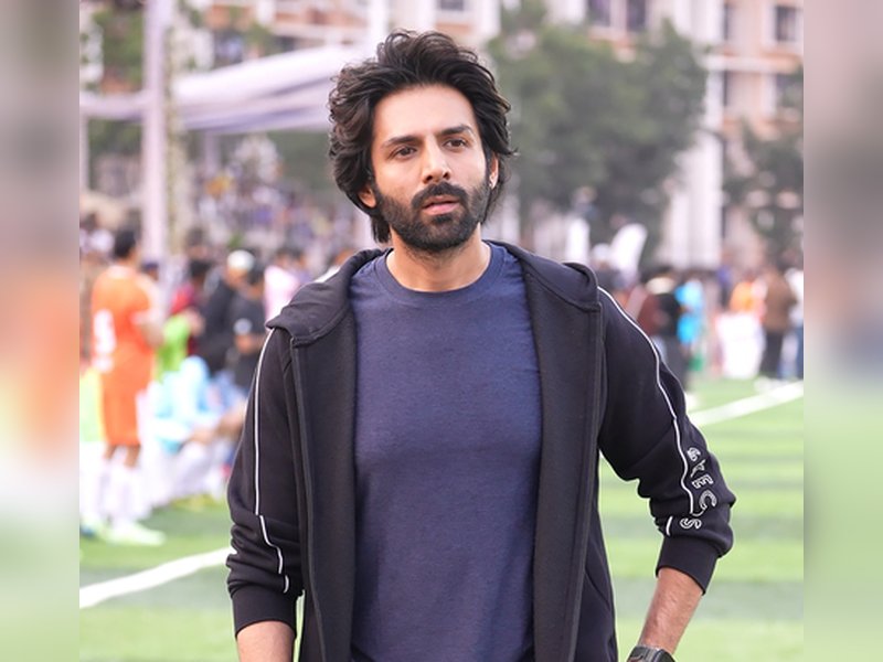 Kartik Aaryan visits ‘Statue of Unity’, enjoys thepla ahead of 72nd National Award ceremony at Kevadia