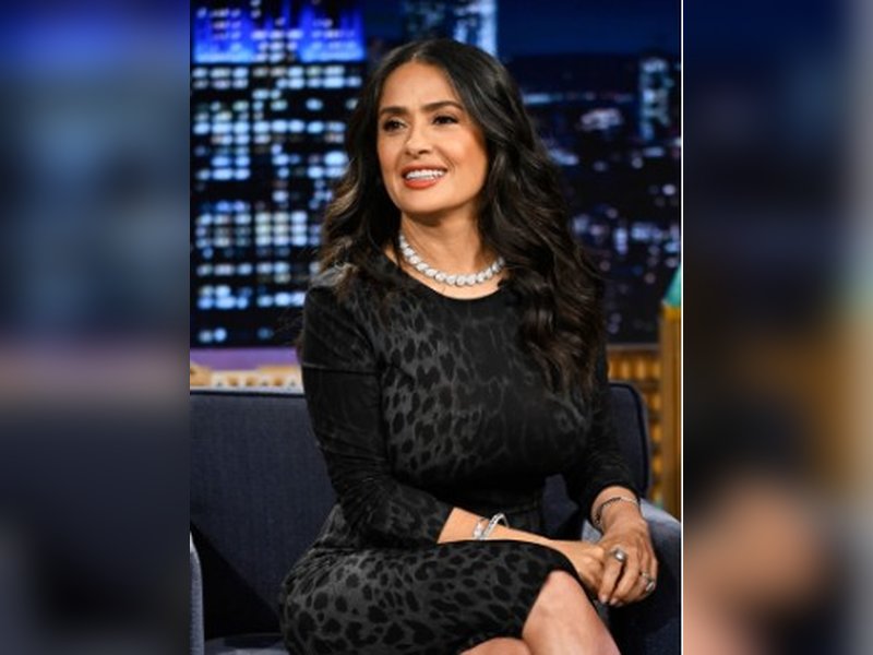 Salma Hayek says Prince would ask her to make scrambled eggs 