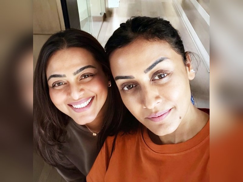 Shilpa Shirodkar meets ‘special person’  Namrata Shirodkar after nine months, says ‘next time we shouldn’t make it so long’