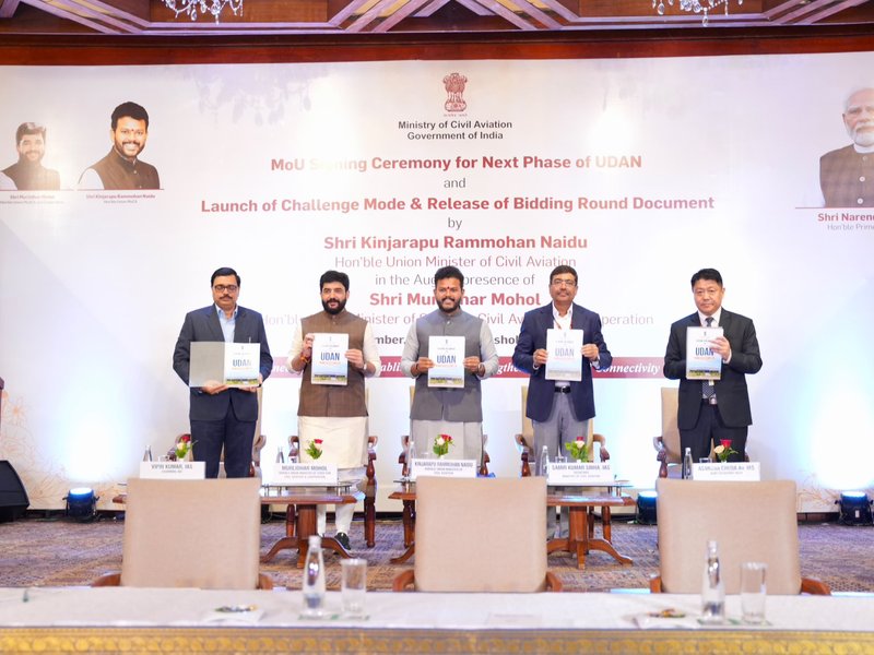 उड़ान योजना के अगले चरण के तहत 21 राज्यों और केंद्रशासित प्रदेशों ने मंत्रालय के साथ किया समझौता: नागर विमानन मंत्री