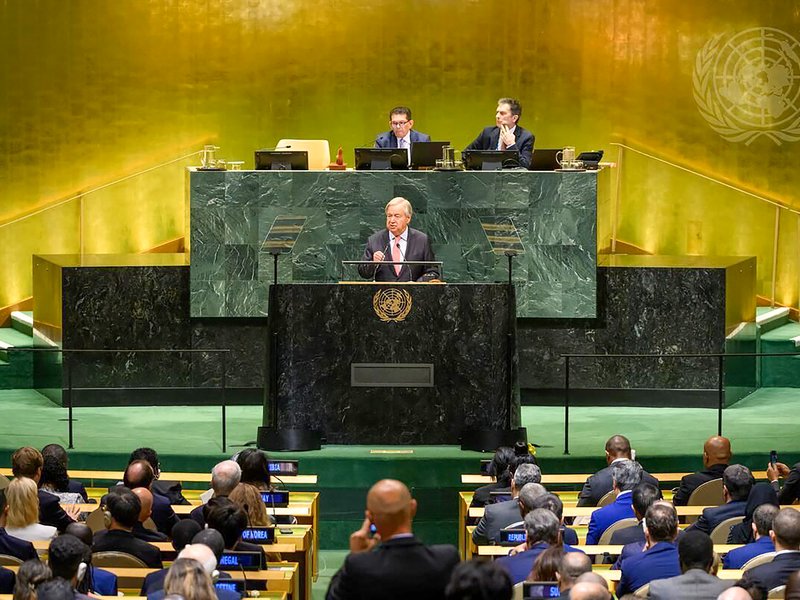UN chief warns of humans handing power to machines, power structure shifting from governments to corporations