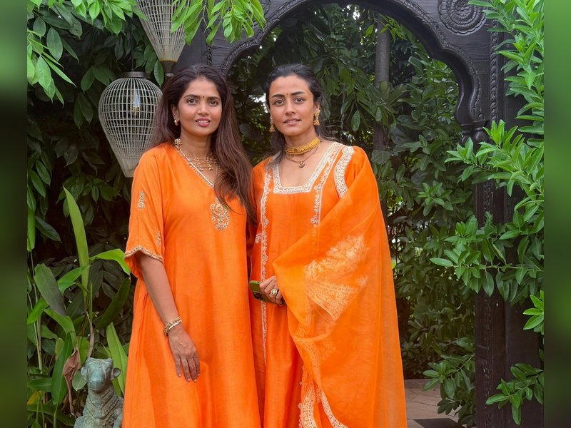 Namrata Shirodkar shares ‘lazy orange afternoons’ with loved ones, says day ended with Ganpati visarjan