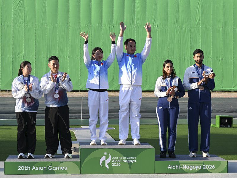 President Droupadi Murmu congratulates skeet duo, Seema Kumari on historic bronze medals at the Asian Games 2026 in Japan on Thursday. Photo credit: IANS