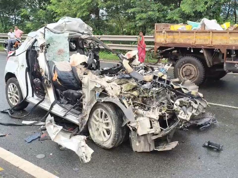 Jharkhand Minister Dipika Pandey's daughter among 4 killed in road accident in Jamshedpur