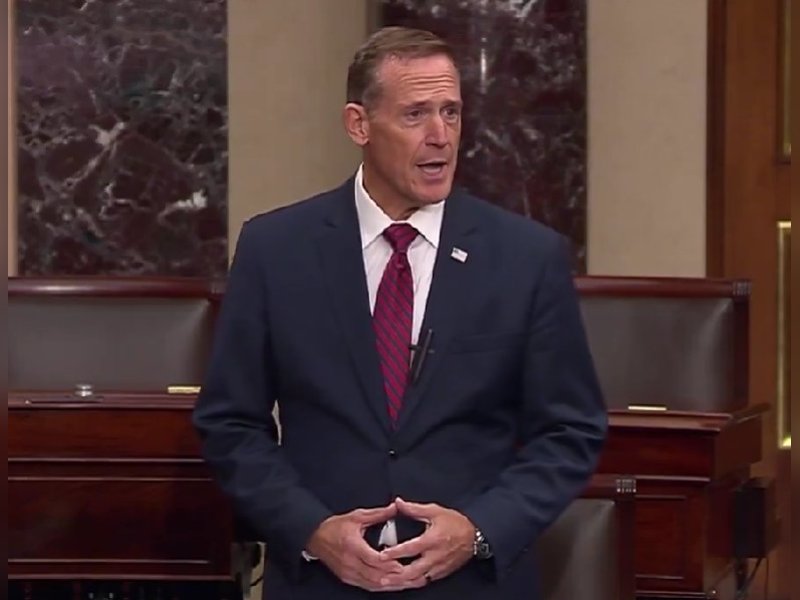 US Senator urges Trump to raise issue of religious freedom, American detainees with Xi