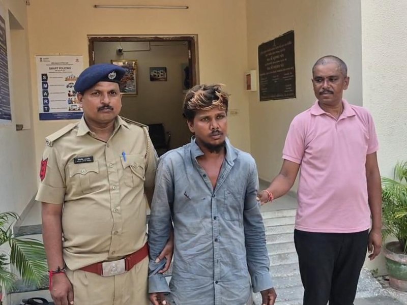 Gujarat man kills wife over ‘character’ suspicion, flees with daughter; held (Photo: IANS)