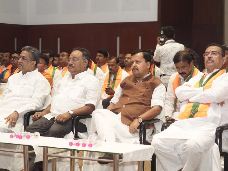Nitin Nabin listens to ‘Mann Ki Baat’ with party workers at Biswa Bangla Convention Centre in Bengal