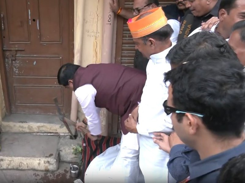 CM Yadav demolishes part of his ancestral home in Ujjain for Simhastha 2028 preparations