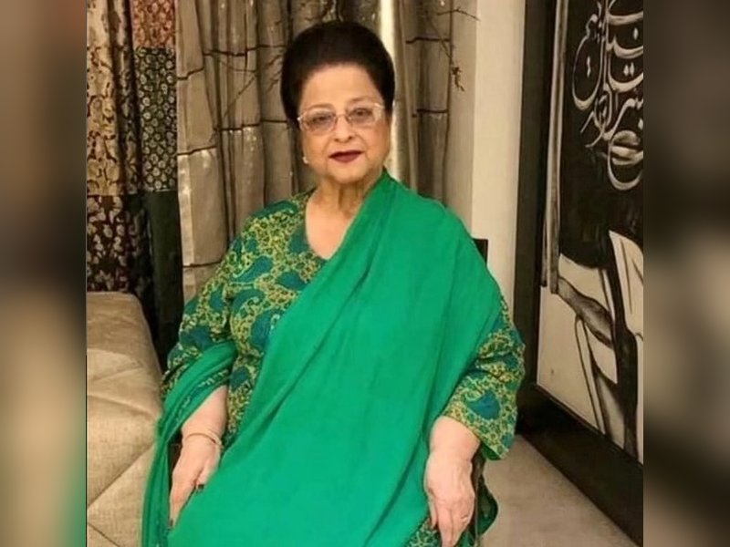 Boney Kapoor remembers late mother Nirmal Kapoor on her 92nd birthday, shares video of her doing pooja at hospital