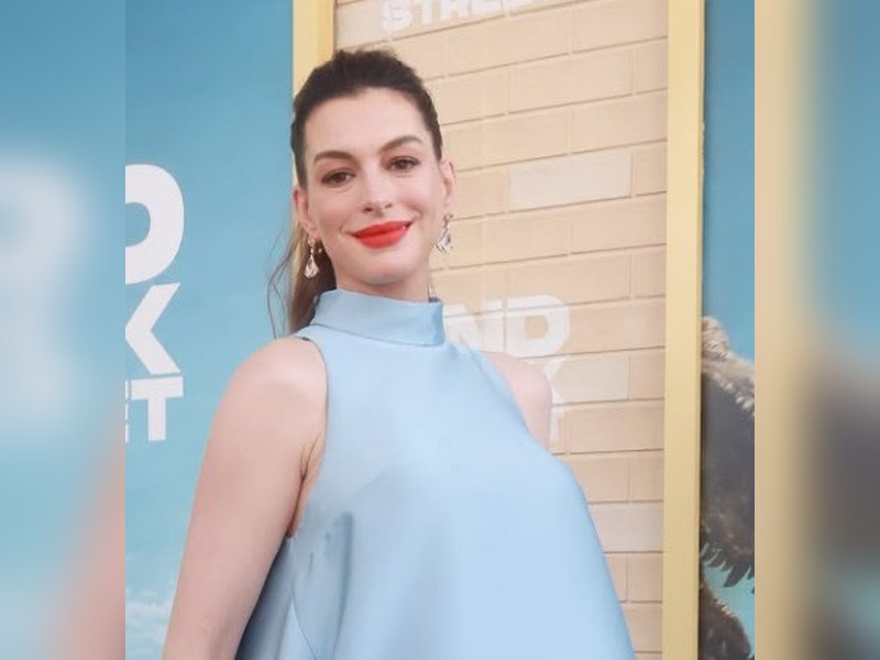 Anne Hathaway explains why she hasn't appeared on ‘Hot Ones’