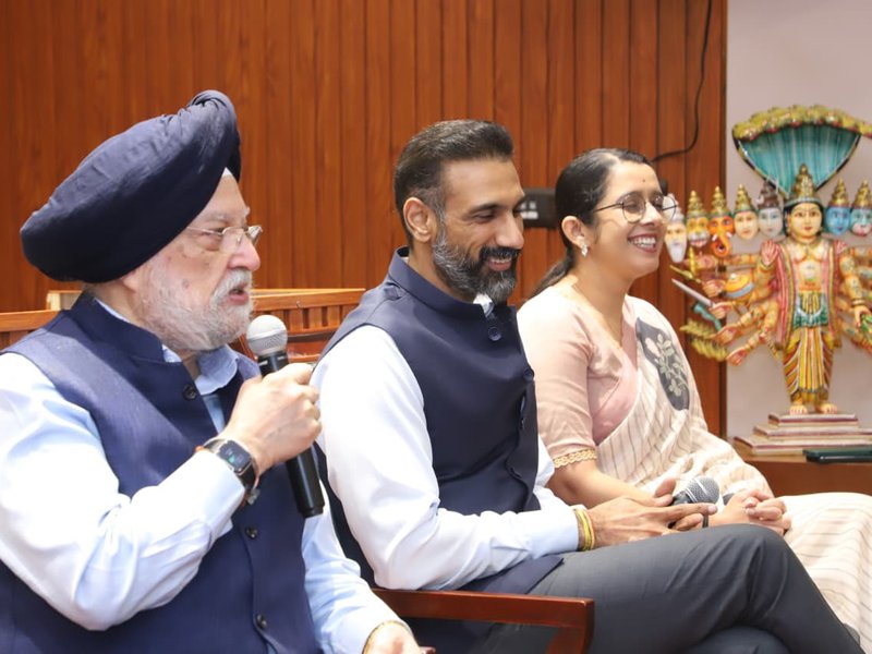 अगले दो दशकों में वैश्विक ऊर्जा मांग की करीब 25 प्रतिशत वृद्धि भारत से आएगी: हरदीप पुरी