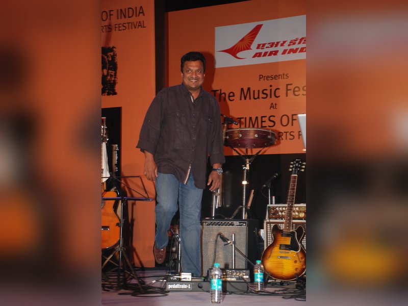 Sanjay Gupta questions smoking posters of leading men in Bollywood: What about anti-smoking ads?