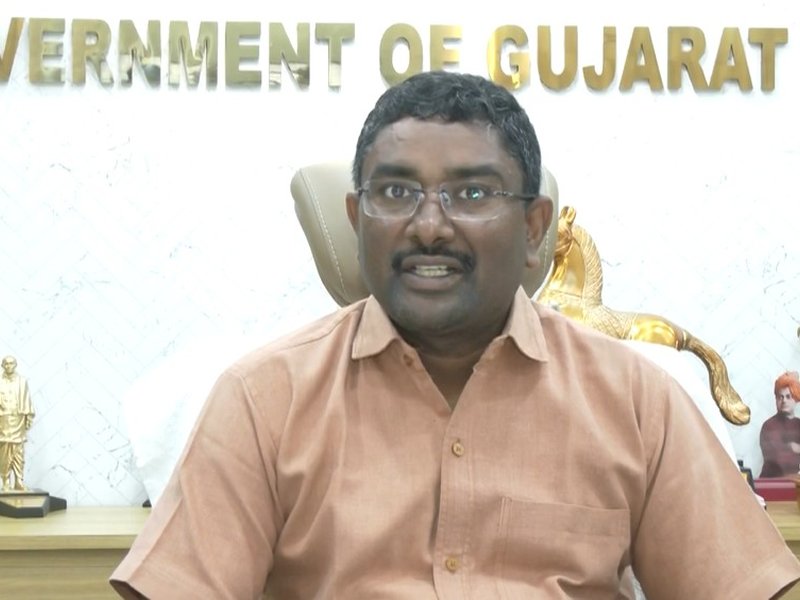 गुजरात सरकार की ‘एग्जिबिशन सपोर्ट स्कीम’, कलाकारों को देश-विदेश में अपनी कला प्रदर्शित करने का मिल रहा मौका