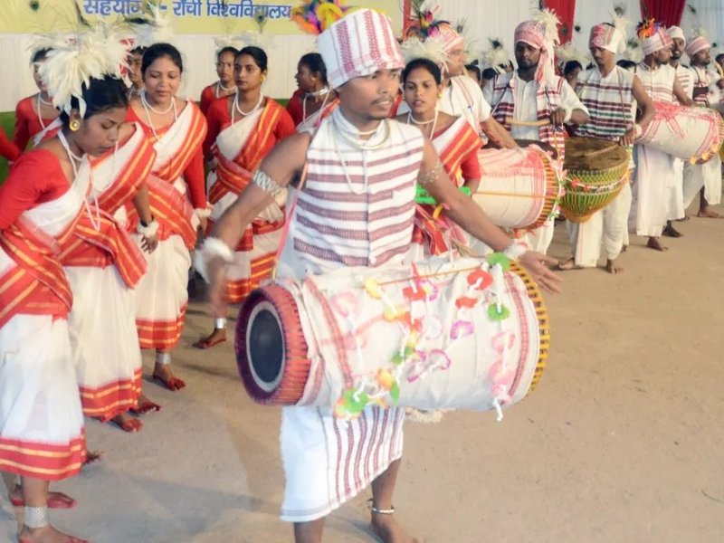 झारखंड के पारंपरिक वाद्य 'मांदर' को मिला जीआई टैग, मिट्टी की इस आवाज को अब मिली देशभर में पहचान