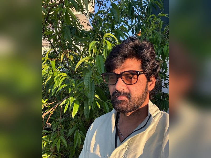 Actor Naveen Chandra offers prayers at Tirumala Tirupati temple (Photo: Naveen Chandra/Instagram)