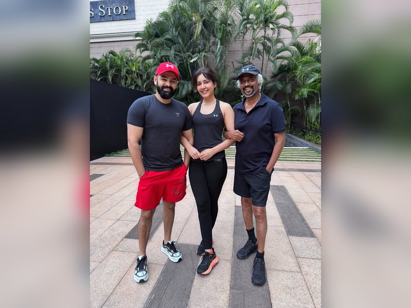 Raashii Khanna shares pictures with Rajinikanth, Ram Pothineni as Dharman's shooting continues at a brisk pace in Mysuru (Photo: Raashii Khanna/Instagram)