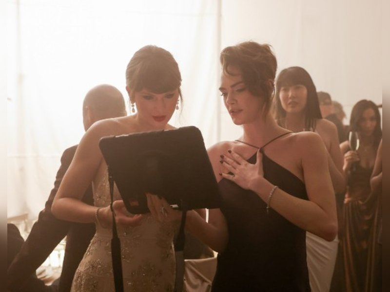 Cara Delevingne thanks Taylor Swift for letting her be part of her storytelling: That’s what friends are for 