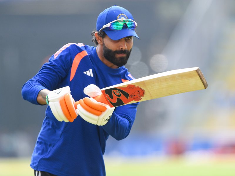 Ranji Trophy: Rahul's batting trouble continues; Jadeja scalps three wickets after century