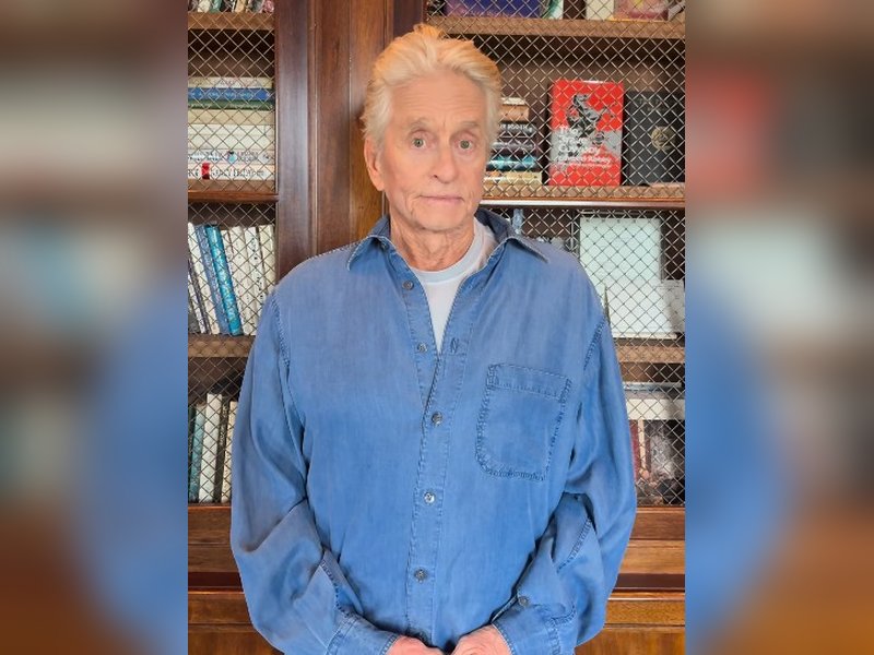 Michael Douglas reveals Warren Beatty, Richard Gere were first considered for ‘Wall Street’
