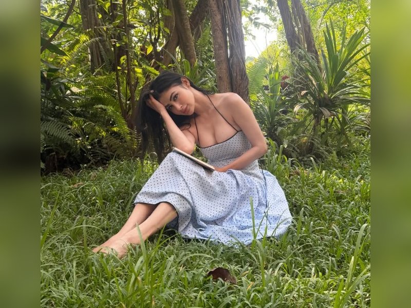 Mouni Roy