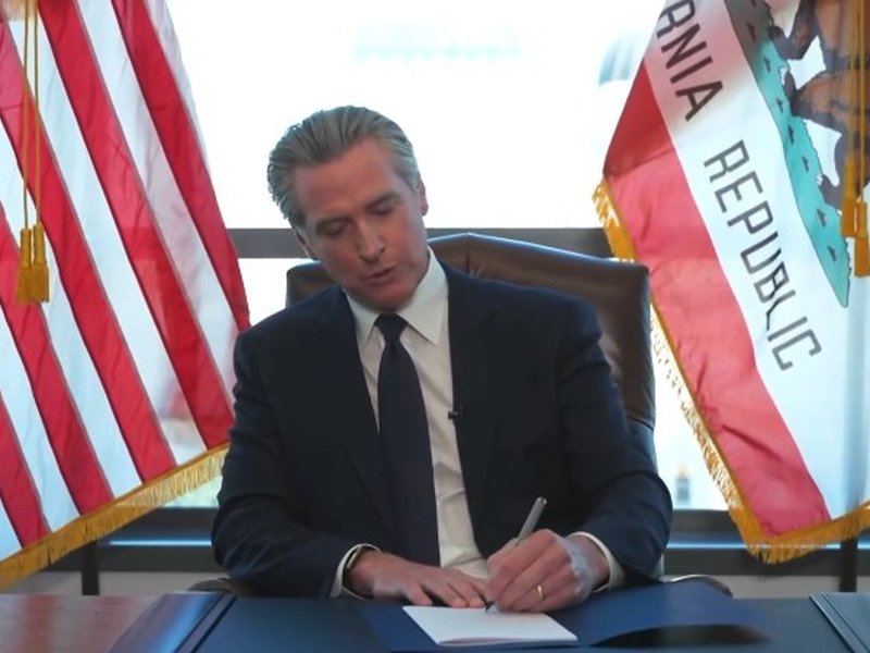 California bans marriage for under-18s