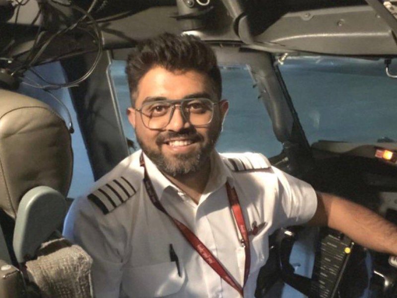 Gujarat to honour Flydubai captain Smit Machchhar with 'Vishisht Gujarat Garima Award'; Rs 25 lakh reward