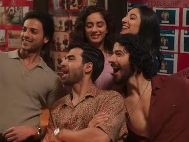 Arijit Singh reunites with 'Tera Yaar Hoon Main' team for Pehla Pyaar Doosri Baar track Purane Din