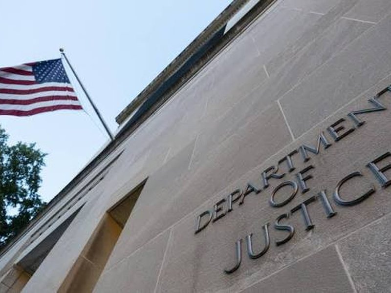 US sues university over migrant tuition policy