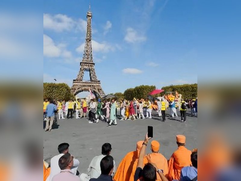 BAPS says investigation found no request to exclude women during Eiffel Tower visit