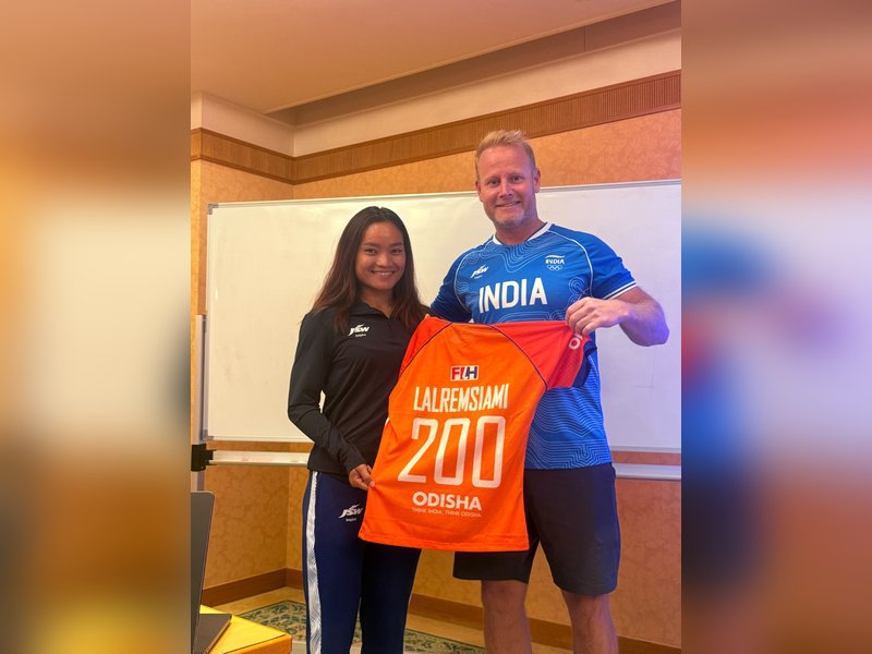 Asian Games: Hockey India hails Lalremsiami as she bags 200th senior international caps (Credit: Hockey India)