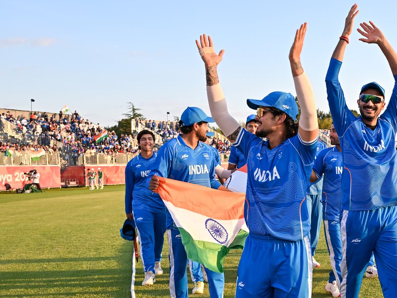 'आपकी जीत बेहतरीन प्रदर्शन, दृढ़ संकल्प और टीम वर्क की भावना का सबूत,' गोल्ड जीतने पर राष्ट्रपति मुर्मु ने टीम इंडिया को सराहा