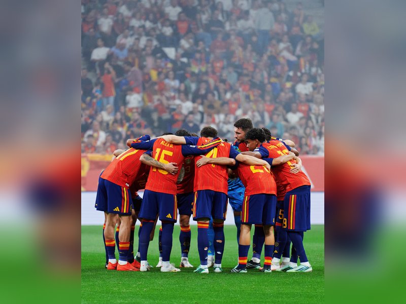Spain beats Czech Republic to continue winning start to Nations League