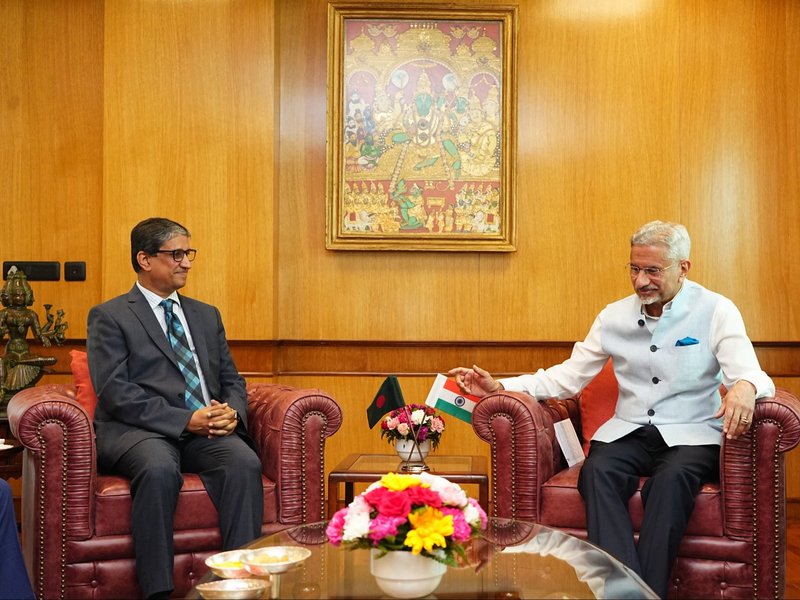 EAM Jaishankar meets outgoing Bangladeshi envoy, appreciates his contribution to ties