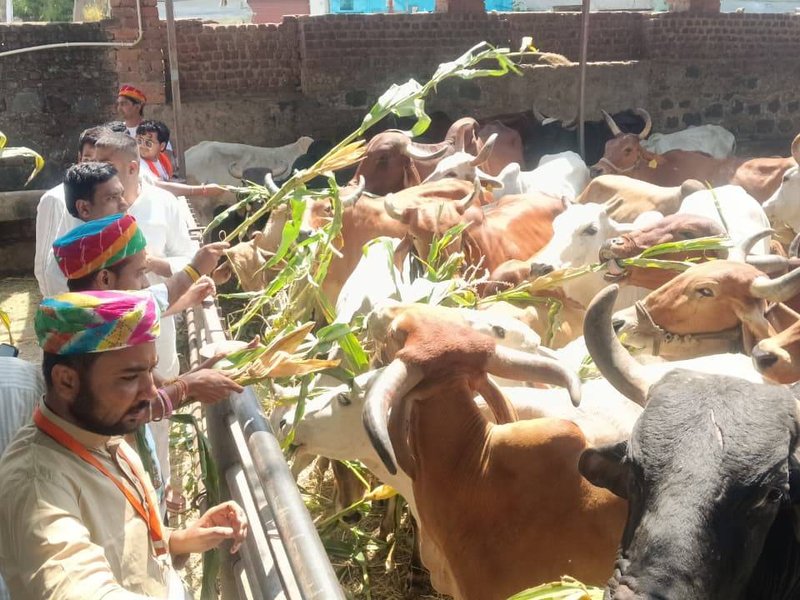 प्रधानमंत्री मोदी के सेवा संदेश को देशभर में लेकर आगे बढ़ रही सेवा संकल्प यात्रा  