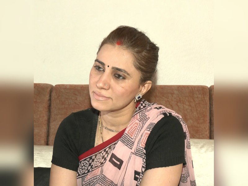 कैप्टन मच्छार की सूझबूझ से 'फीलिंग ऑफ फ्लाइट' में बचाई जान, टीना ने आईएएनएस को बताई पूरी कहानी