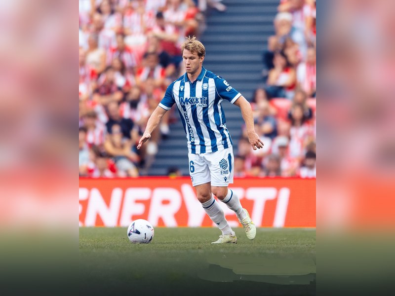 Ville Koski latest player out as international break injury victims mount up. Photo credit: Deportivo Alaves