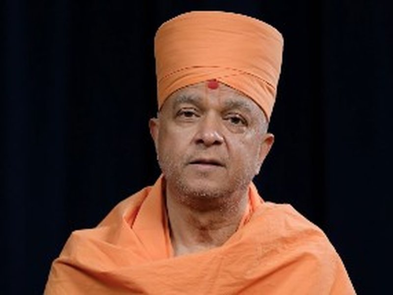 ‘Those who love you will always love you, and those who ignore you adore you secretly ': BAPS spokesperson to PM Modi (Photo: IANS)