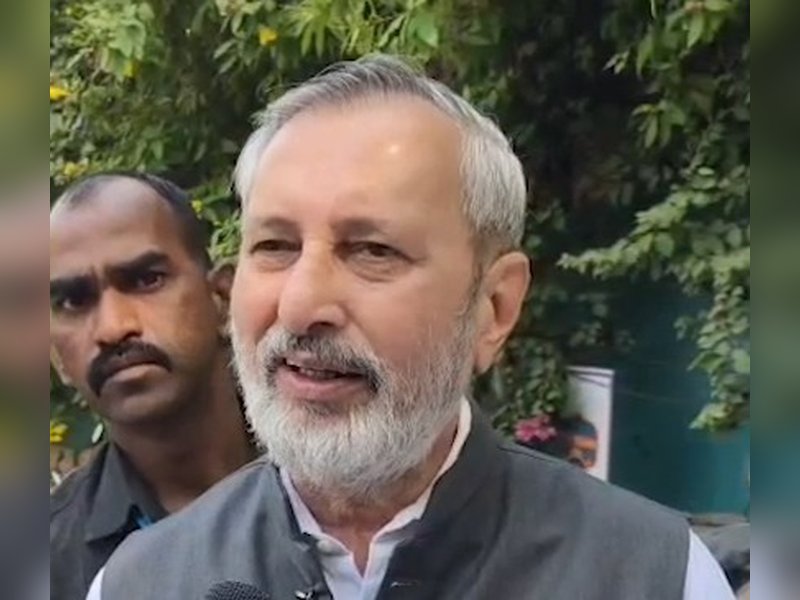 पीएम मोदी के 25 साल पूरे होने पर भाजपा का देशभर में जश्न, भाजपा नेताओं ने गिनाईं उपलब्धियां