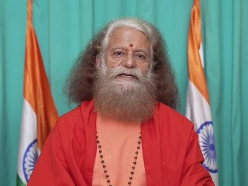 प्रधानमंत्री मोदी का जीवन आने वाली पीढ़ियों को प्रेरणा देता रहेगा: स्वामी चिदानंद सरस्वती