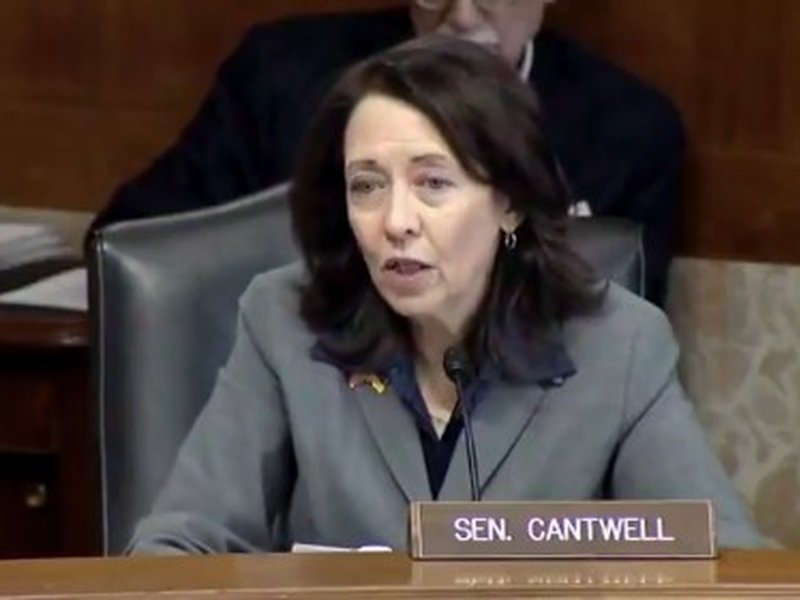 US senator proposes AI crisis hotline with China