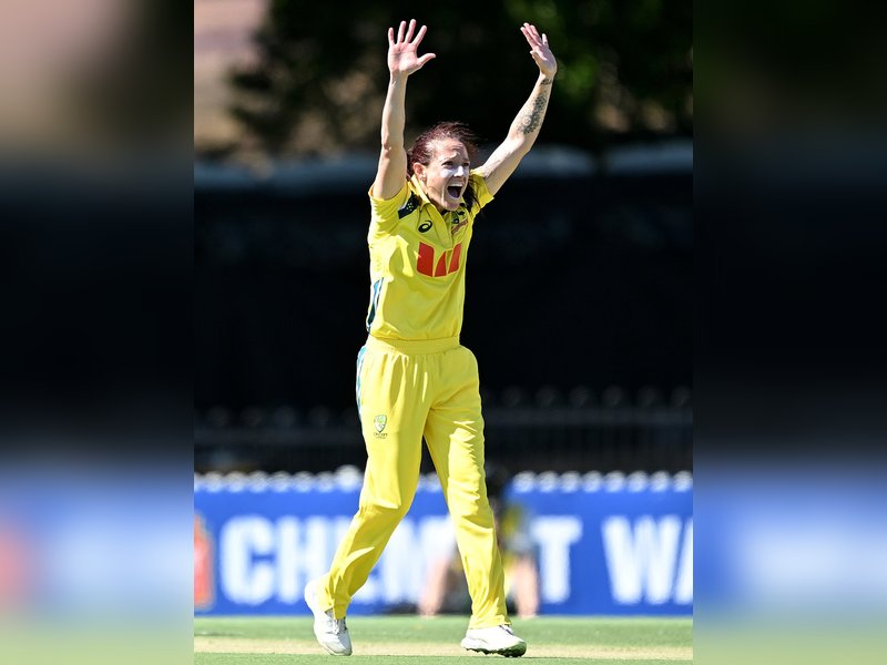 Megan Schutt becomes third Australian to complete 150 ODI wickets
