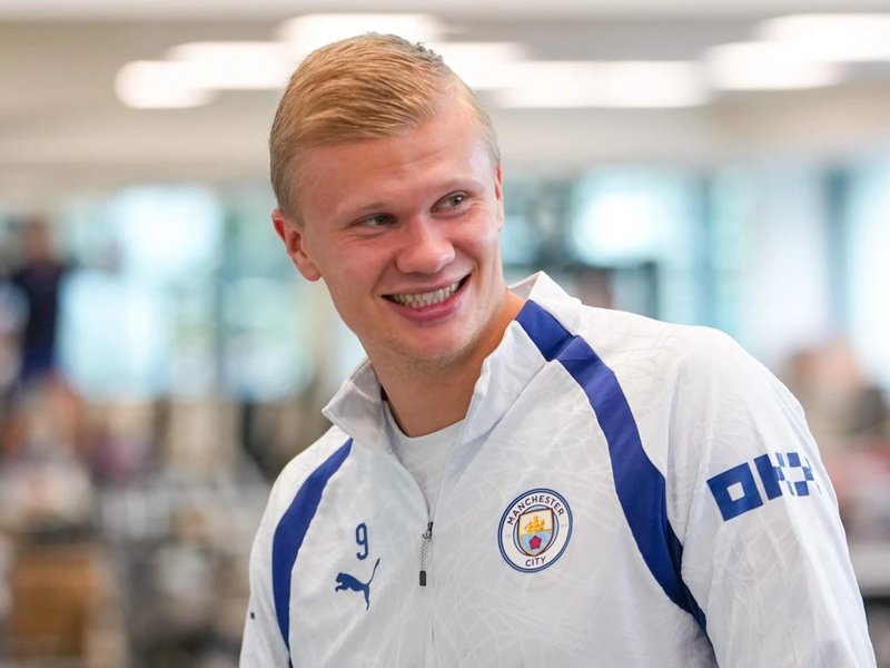Liverpool v Manchester City showdown in focus in the English Premier League as competition returns after international break. Photo credit: Manchester City