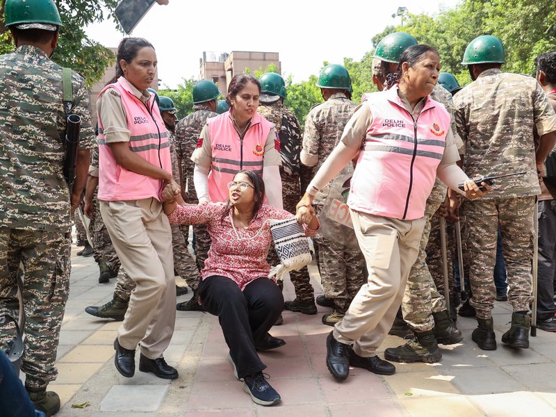CJP stir: Over 1000 detained across Delhi