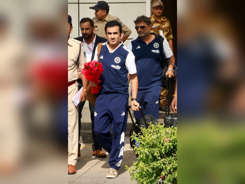 Gambhir, Kotak seeks blessings at Mahakaleshwar Temple ahead of 3rd T20I